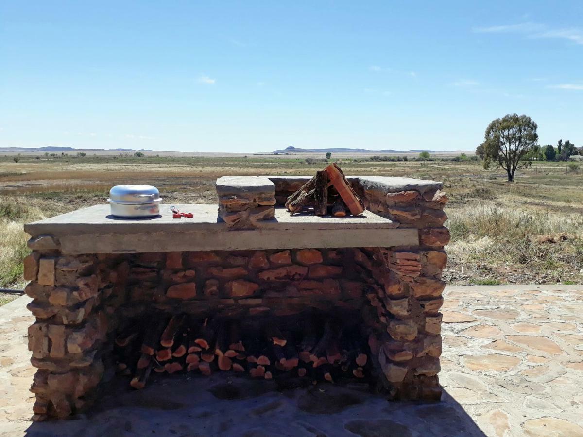Gannabos Guest House Kleinvie 外观 照片
